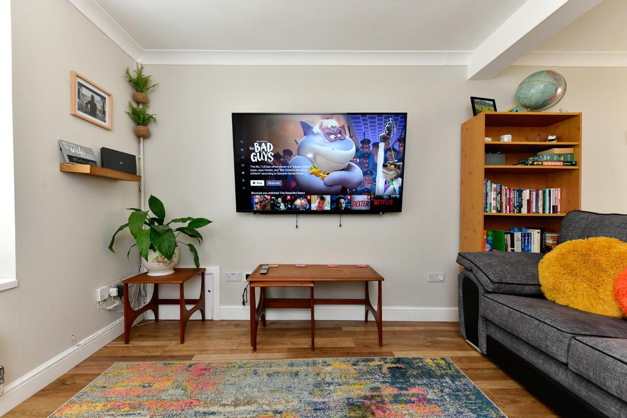 Free Parking - Heart Of The City - Superb Townhouse & Garden - Peaceful Area But Only 5Min Walk To Beach, Shops, Bars, Arena, Marina, Parks Swansea Zewnętrze zdjęcie